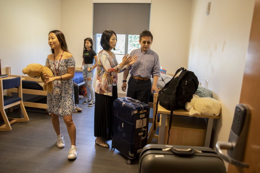 Move-In DayThe Class of 2023 arrives on campus. Students move into their new residences, attend meetings, eat lunch, pick up AESOP equipment, hear the President's Greeting on the Historic Quad, and say goodbye to their families.