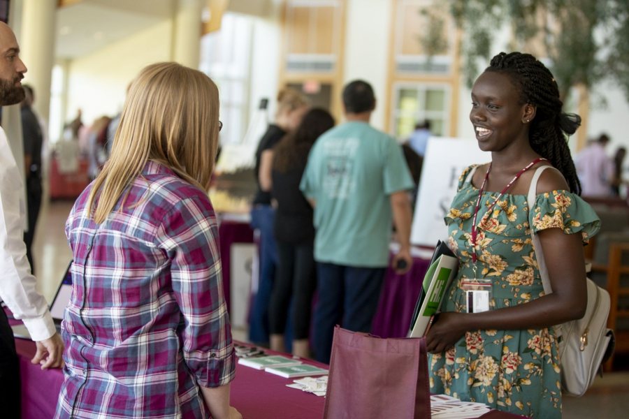 Move-In DayThe Class of 2023 arrives on campus. Students move into their new residences, attend meetings, eat lunch, pick up AESOP equipment, hear the President's Greeting on the Historic Quad, and say goodbye to their families.