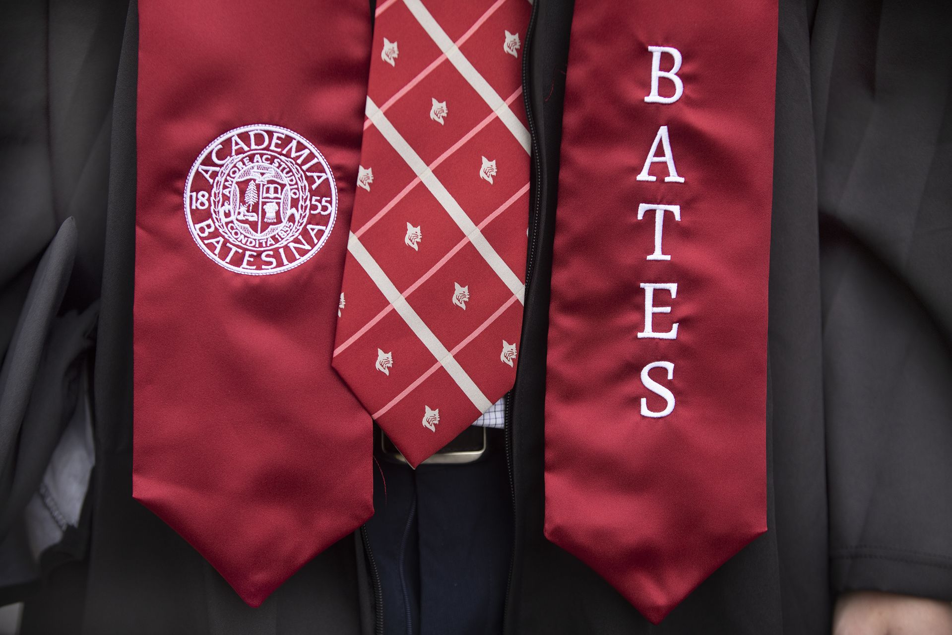 Bates College announces record 28.85 million in total gifts for fiscal