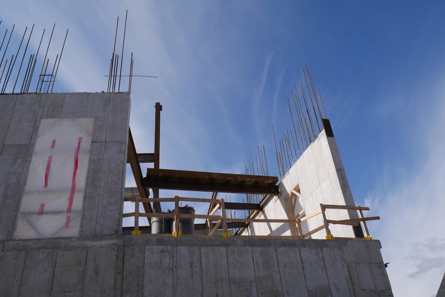 New steel at the future site of the "Beacon," a two-story glass wall, at the northwest corner of the Bonney center. (Doug Hubley/Bates College)