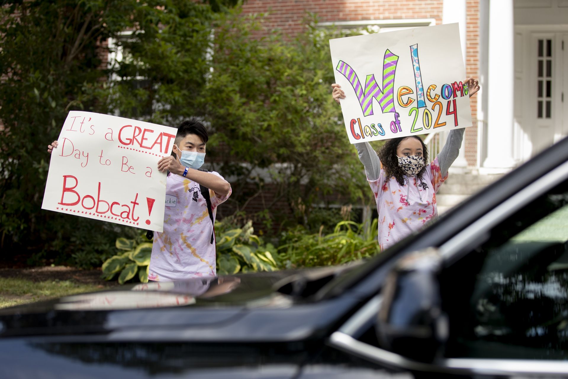 Day two of a three-day move in featured loads of luggage, spirited greetings, and emotional goodbyes. For a small taste of what we saw, swipe left.Walking on Campus Avenue to her Chu Hall residence, OWL (Orientation Week Leader) Katia Ryan ’23 of Amsterdam, N.Y., swings her arms to express her excitement about returning to campus.Today’s historic student move in was the first of three. Most first-years begin to arrive Wednesday and Thursday.