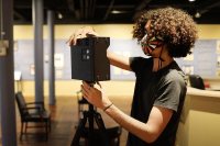 Ariel Abonizio ’20 creates virtual-reality tours for Museum L-A
