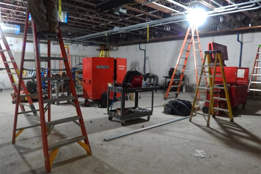 There's no shortage of ladders in Dana Chem's Room 119. (Doug Hubley/Bates College)