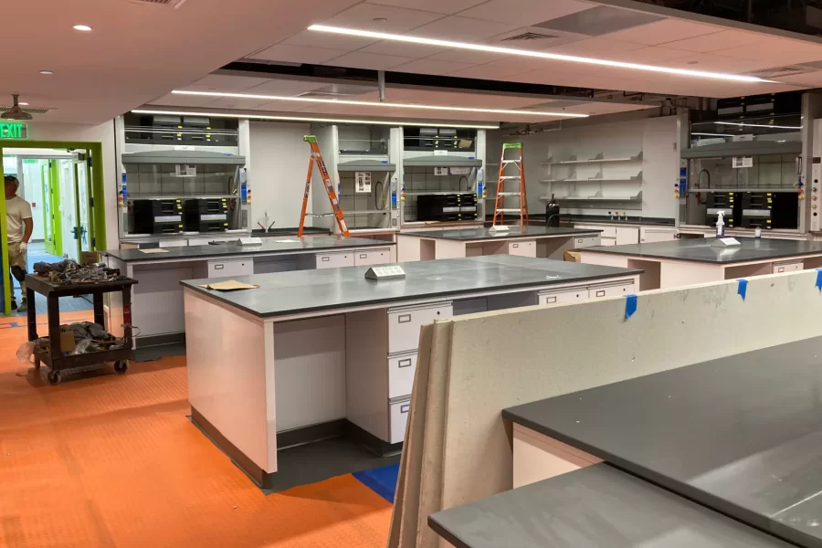 The installation of lab equipment is still in progress in Dana 119. (Doug Hubley/Bates College)