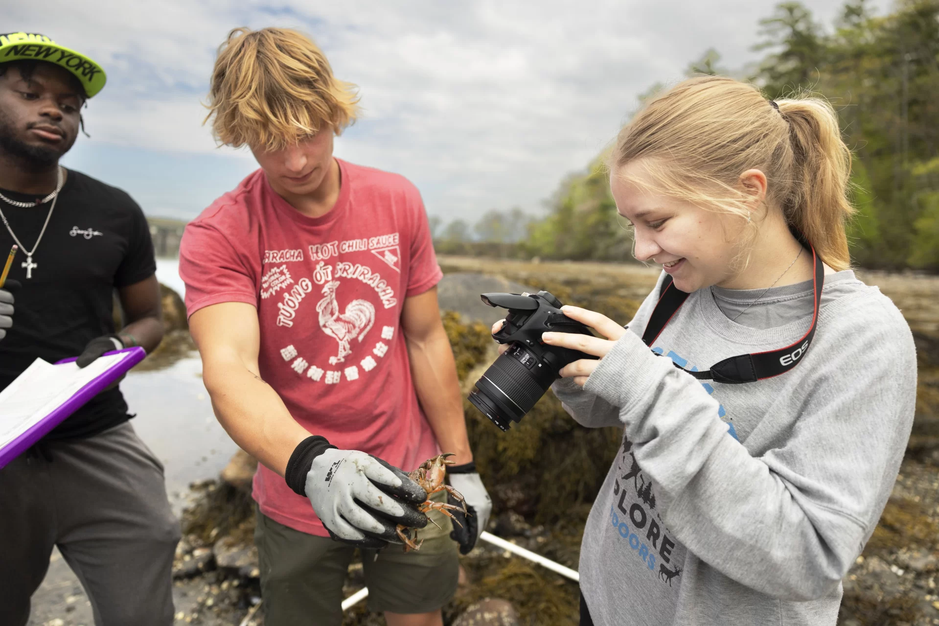 Lecturer in Biology Jesse Minor ’00 takes students in his Short Term on invasive green crabs to Cousins Island in Yarmouth for inventory monitoring and site assessment field trip.

Jessie Batchelder from Manomet joined them.