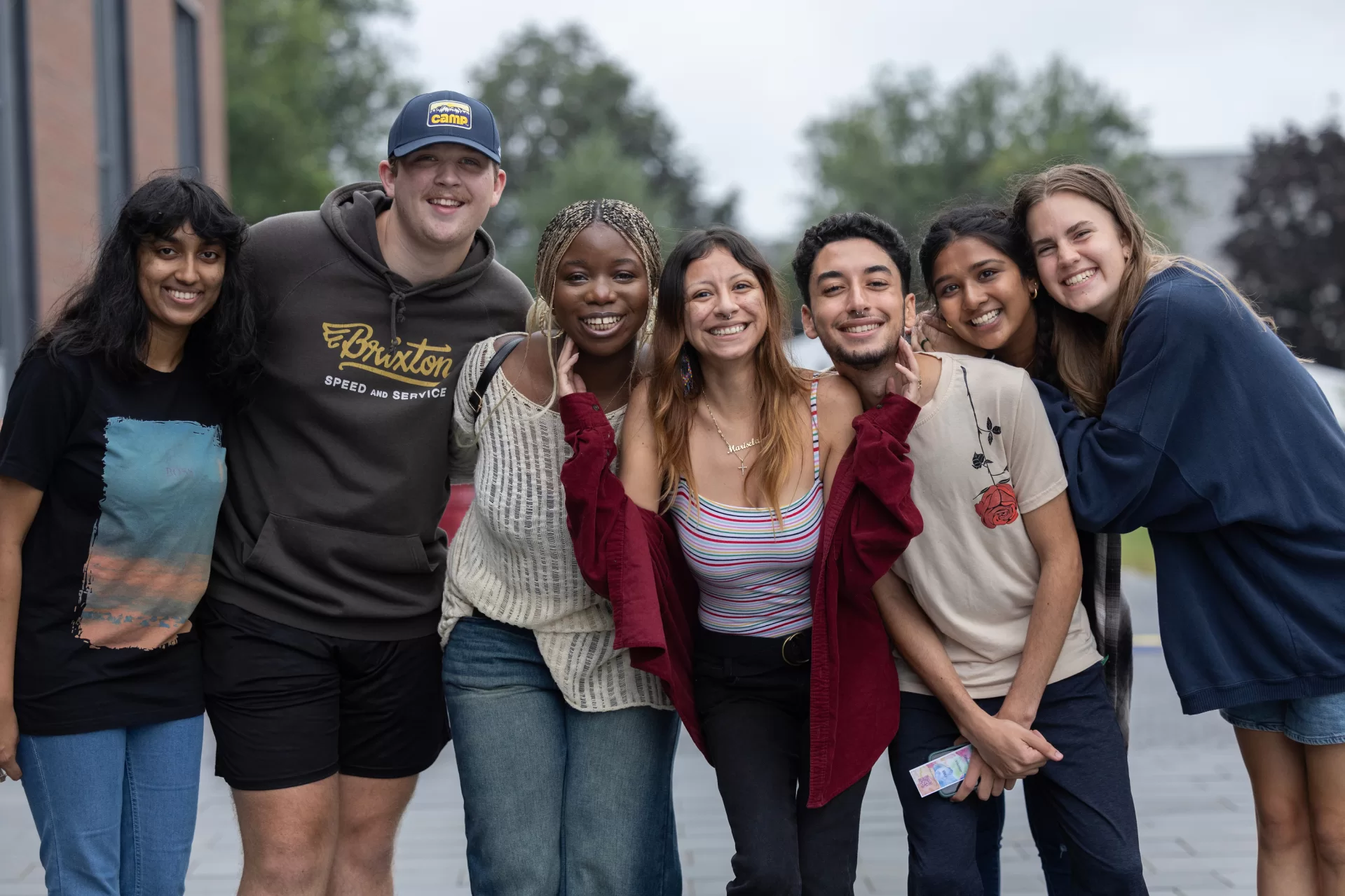 “Participating in the Bonner Program links me with the Lewiston-Auburn community and provides me with the opportunity to connect with incredible individuals who share our passion for making a positive difference.”
— Sivani Arvapalli ’26 of South Windsor, Conn., commenting on her role as a Bonner Leader.
The Bonner Leader Program is an opportunity for students with a passion for community service and civic engagement. They spend four hours each week working with community partners in the Lewiston-Auburn area.
Posing for a Bonner Leaders portrait at the Annual @harwardcenter Volunteer Fair are, from left, Vyshu Viju ‘26, Robbie Washburne ‘26, Chidera Kalu-Uka ‘27, Marisela Flores Pineda ‘24, Leith Chikh Rouhou ‘26, Sivani Arvapalli ‘26, and Hana Roggendorf ‘27.
First-year and returning Bates students were invited to stop by the tent outside of Commons on Wednesday, Sept. 13, for a chance to meet with a variety of community partners.
The event promotes an opportunity to develop engagement with the community and to learn more about the depth of Lewiston-Auburn culture. Organizations representing tutoring, mentoring, arts and culture, food justice, legal reform, and immigrant integration — and more — attended.