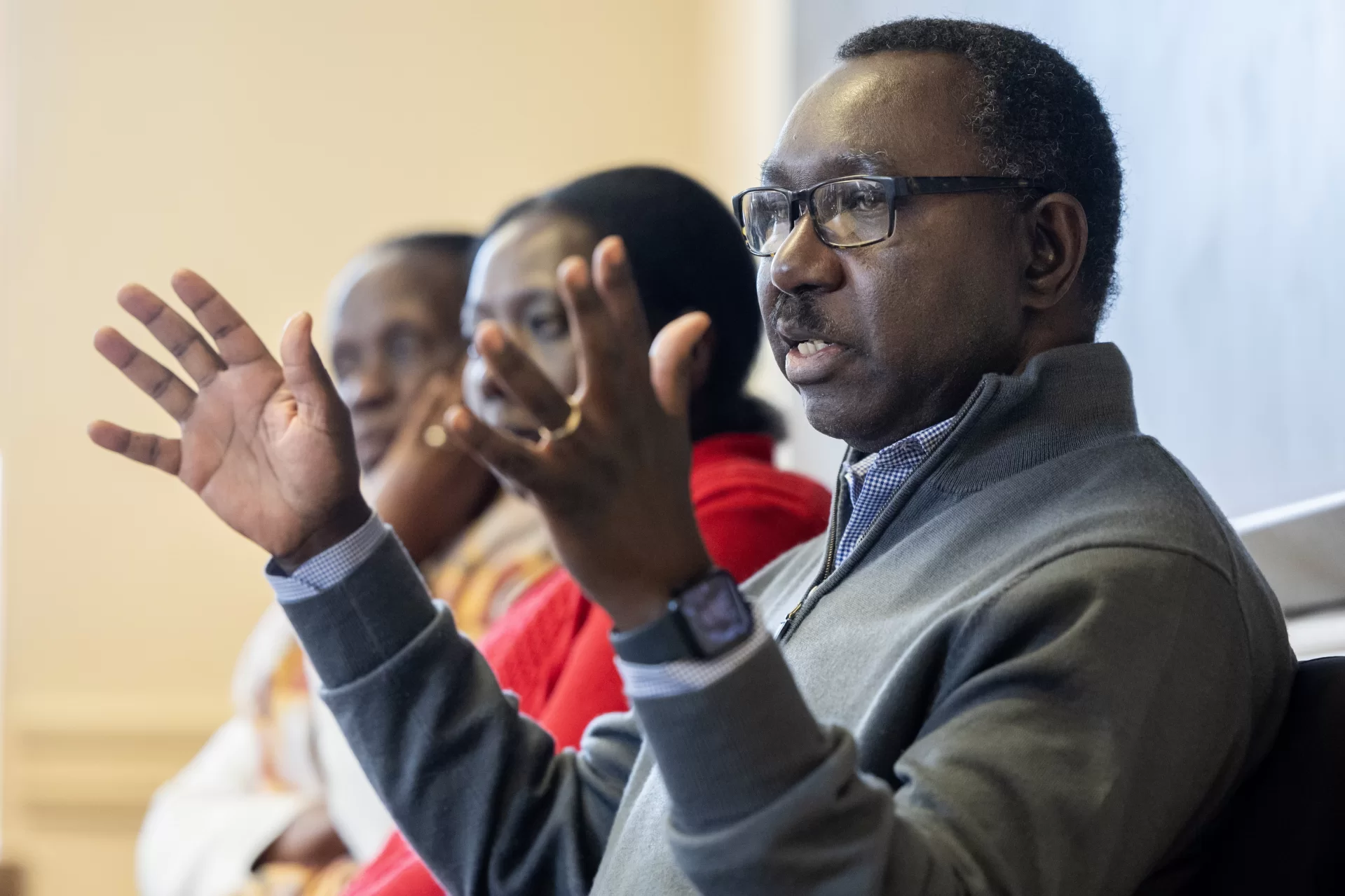 Guests from “Rwanda 30 Years After: Trauma Healing of Genocide Survivors and Intergenerational Trauma,” who spoke at the Olin Arts Center on Sunday, March 24, meet in a join session with faculty and students from three classes in Roger Williams 315 on March 25.
Speakers: From left, Esther Mujawayo, Chantal Kayitesi & Jean Bosco Rutagengwa
Organizer: Dept. of French and Francophone Studies, BatesCollege
Co-organizers: Rwandese Community Association of Maineand Ibuka-Maine
Co-sponsors: Dept. of History, Dept. of Politics, TheAfricana Club
 &The Harward Center for Community Partnerships

The faculty and classes:

Representations of the Genocide against the Tutsi in Rwanda (FRE379 ADR Alex Dauge-Roth)
(Gender, Race, and Social Class in Francophone Films (FRE151 Laura Balladur) and Historical Methods (FRE399 Patrick Otim)