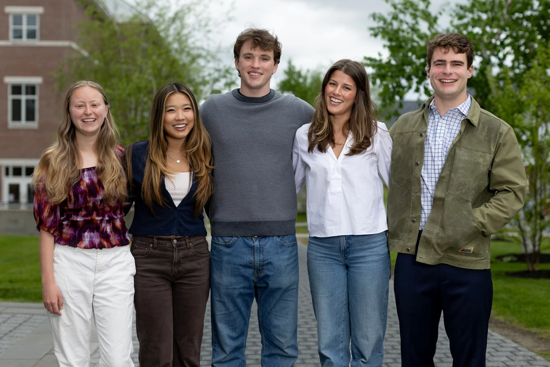 Five Bates seniors, named 2025 Fulbright finalists, pose on Alumni Walk on May 22, 2025.
In group photo, from left:
Maple Buescher (Spain ETA) of Cleveland Heights, Ohio;
Maddie Kwei (Taiwan ETA) of Pasadena, Calif.;
Charles Breyfogle (Switzerland ETA) of Columbus, Ohio;
Claire Bohmer ’25 (Study/Research - Slovenia) of Steamboat Springs, Colo.;
Wes DeOreo (Germany ETA) of Westport, Conn.