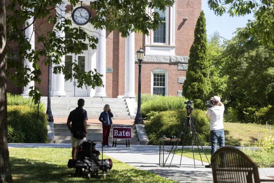 The set up in front of Hathorn Hall for families to send messages to their first year students.