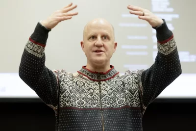 Filmmaker Sandi DuBowski screen his film Sabbath Queens to members of the Bates community on Feb. 4, 2026 in the Keck Classroom of Pettengill Hall. Associate Professor of Hispanic Studies Stephanie Pridgeon introduced the film and launched a conversation with the filmmaker that included a Q&A with audience members, who included members of the Religion Department Cynthia Baker, Alison Melnick, and Halla Attallah. SABBATH QUEEN, a feature documentary filmed over 21 years, follows Rabbi Amichai Lau-Lavie’s epic journey as the dynastic heir of 38 generations of Orthodox rabbis including the Chief Rabbis of Israel. He is torn between rejecting and embracing his destiny and becomes a drag-queen rebel, a queer bio-dad and the founder of Lab/Shul—an everybody-friendly, God-optional, artist-driven, pop-up experimental congregation. SABBATH QUEEN joins Amichai on a lifelong quest to creatively and radically reinvent religion and ritual, challenge patriarchy and supremacy, champion interfaith love, and stand up for peace, ceasefire, and an end to the Occupation in Israel/Palestine. The film interrogates what Jewish survival means in a difficult rapidly changing 21st century. SABBATH QUEEN is directed and produced by Sandi DuBowski