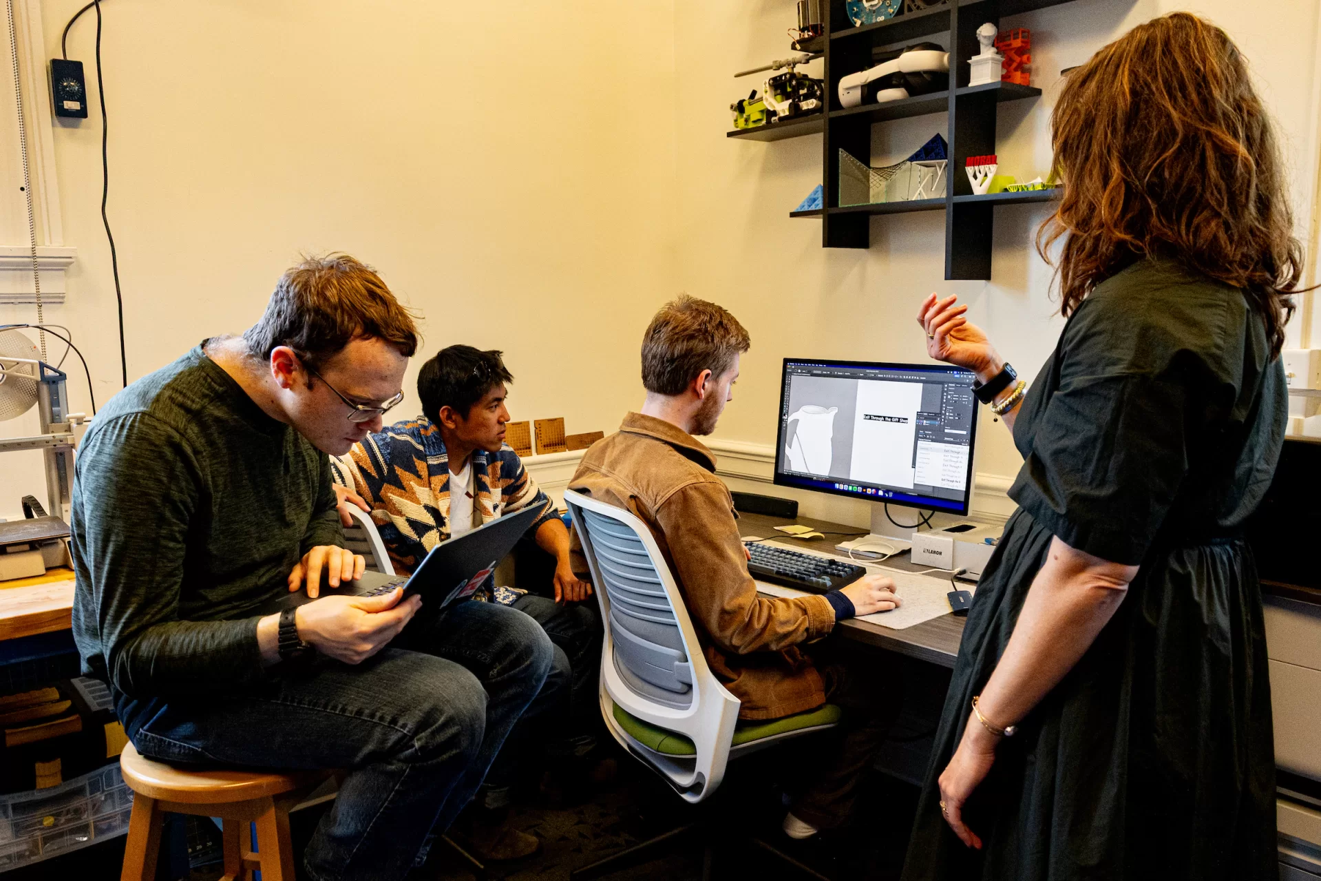 Students design on computers