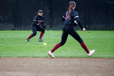 The addition of turf to Lafayette Street Field will make it easier for the softball team to practice and play in early spring. Shown here under ideal conditions, with green grass and sunny skies, as Bates hosted Trinity May 2. (Theophil Syslo | Bates College)